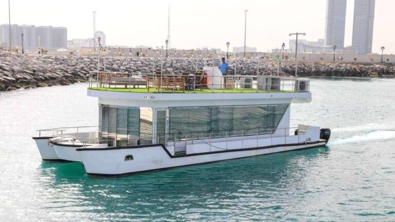 Corniche Yacht Rental Abu Dhabi 95 Private yacht setup for small family event in Abu Dhabi