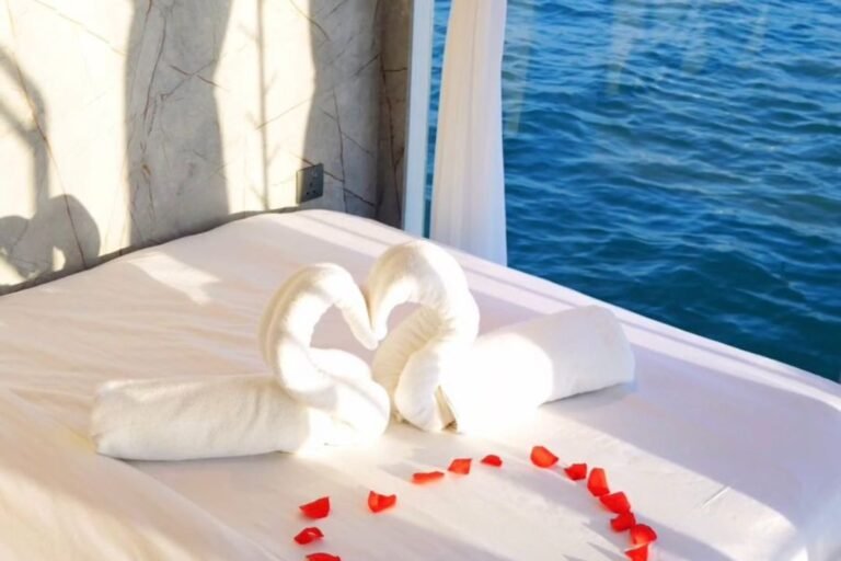 Corniche Yacht Rental Abu Dhabi 55 Yacht rental abudhabi romantic cruises